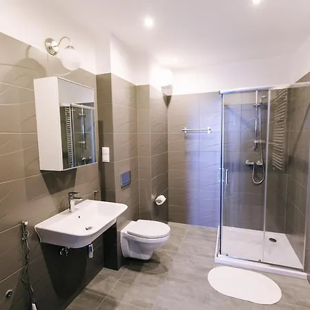 Renttner Apartment *